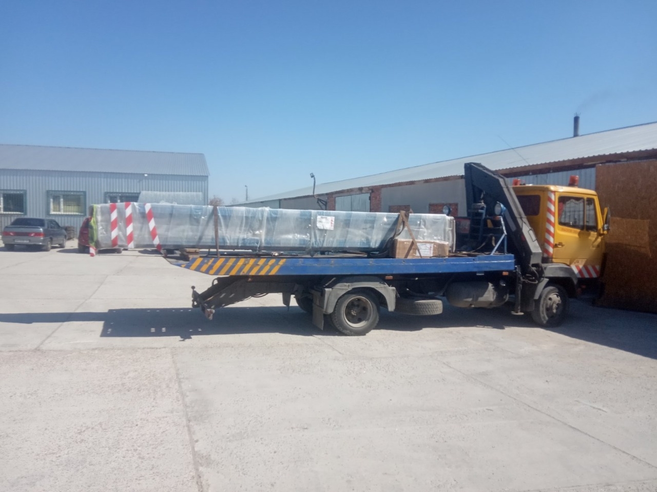 Грузоперевозка с манипулятором